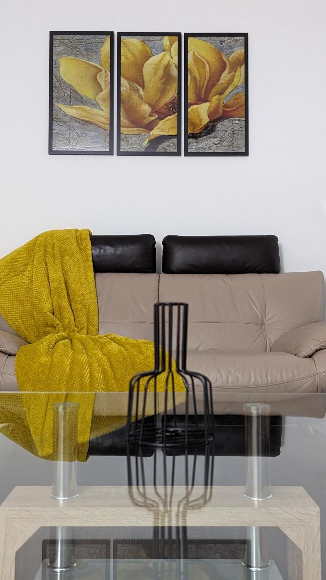 Clariturf - 4 Bedroom Semi - Private Parking Near Turf Moor, Town Centre, Transport And Motorway Links Next To Canal, 3 Parks And Lake - Sky And Netflix Burnley Esterno foto